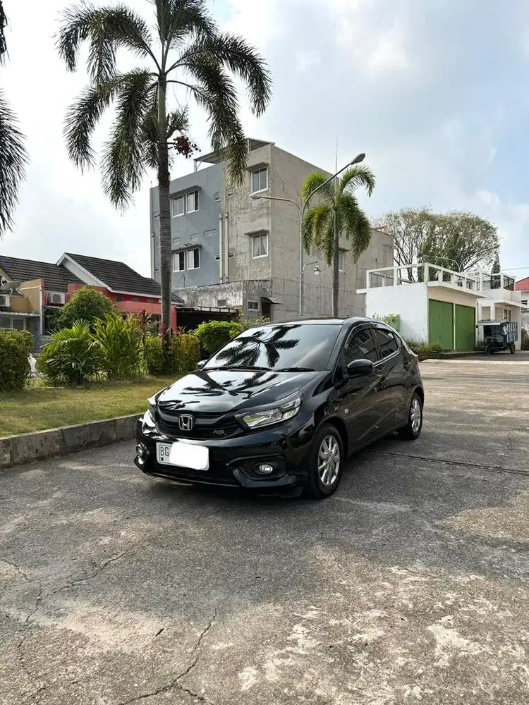 Brio 1.2 E CVT Matic 2019 Km 50rb Servis Record