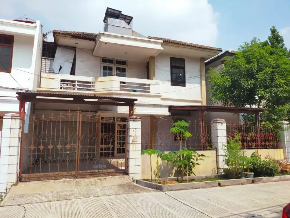 Harga Super Spesial Rumah Tua Dekat Mall Kelapa Gading