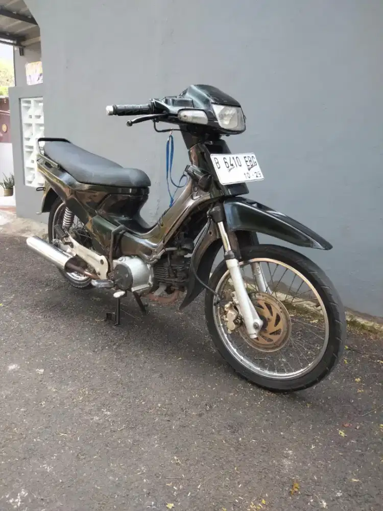 Kawasaki Kaze tahun 2004 siap pakai