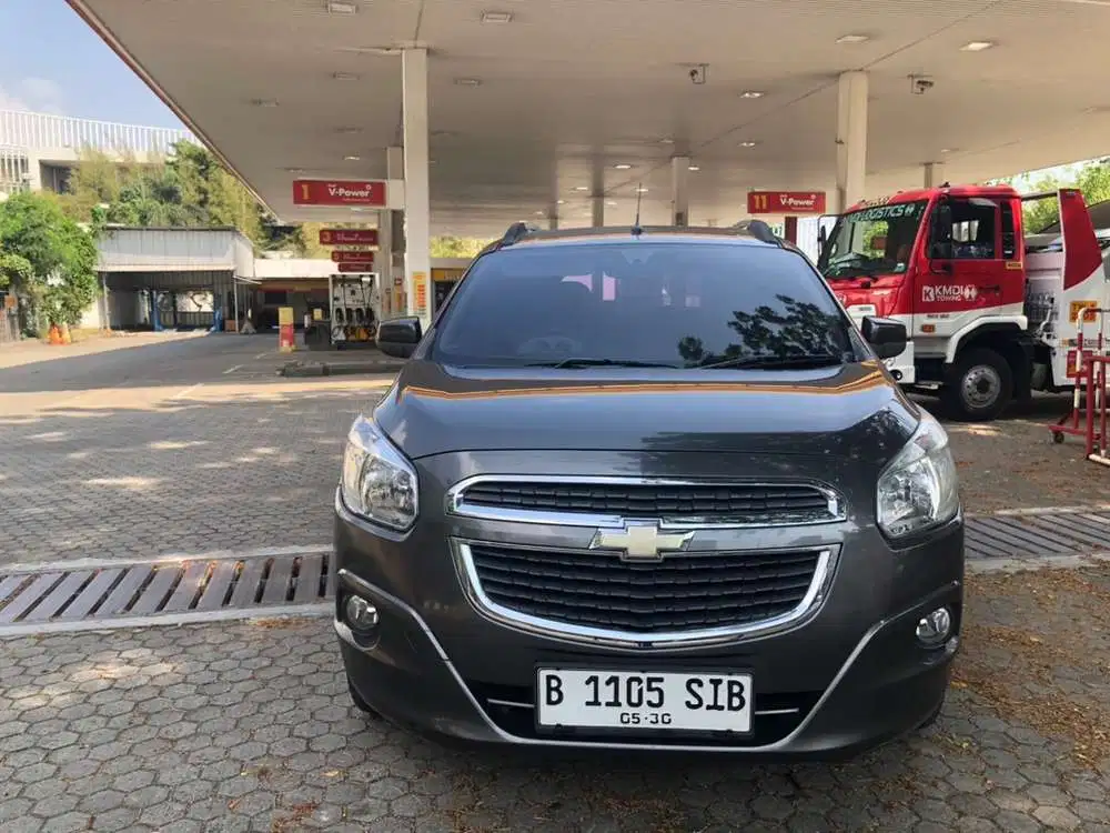 Chevrolet Spin 2013 Bensin