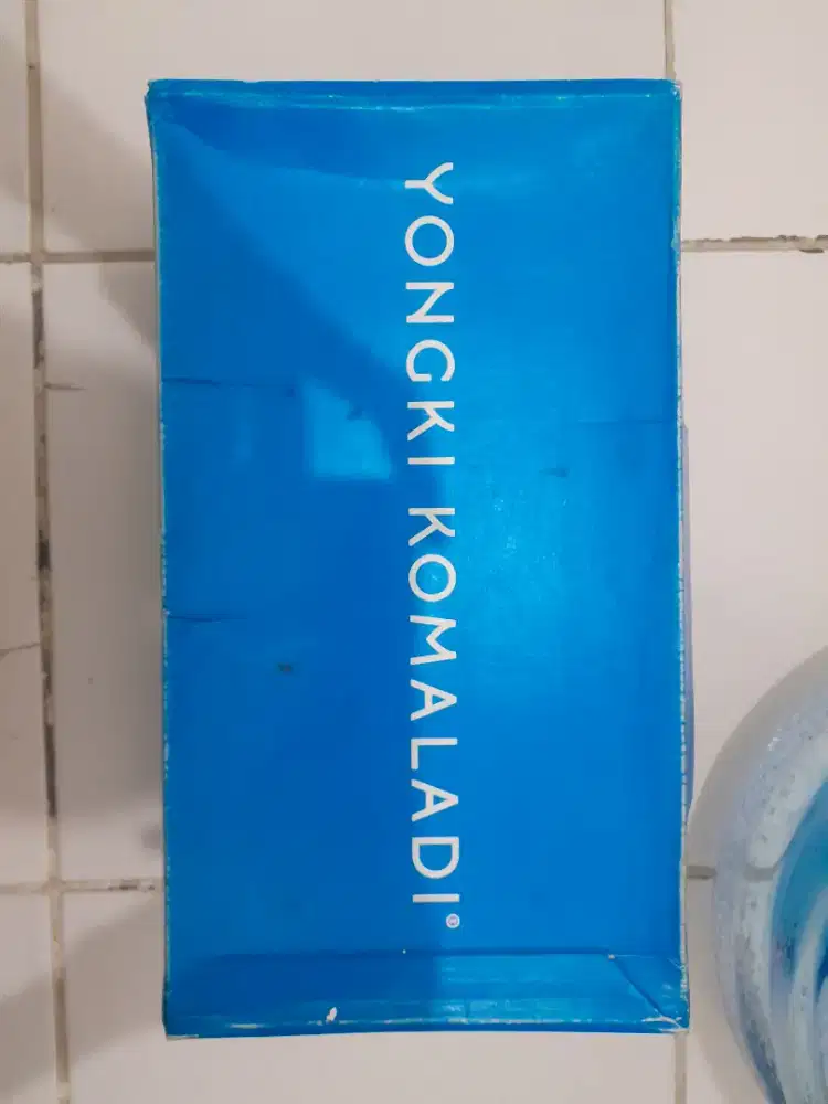 Sepatu yongki komaladi