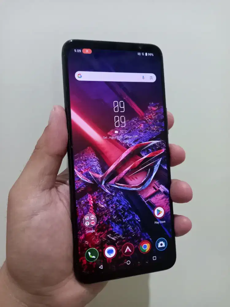 Asus Rog Phone 6 Ram 8/256Gb Fullset ada minus dibaca