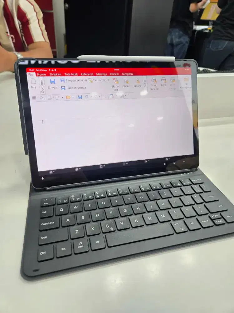 SAMSUNG TAB S10 LITE FREE KEYBOARD