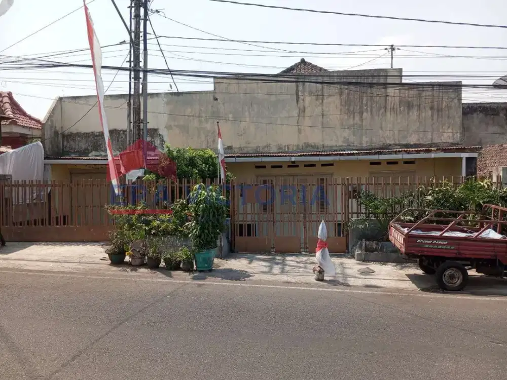 Rumah Dijual Kebalen Malang Dekat Pasar Besar & Stasiun
