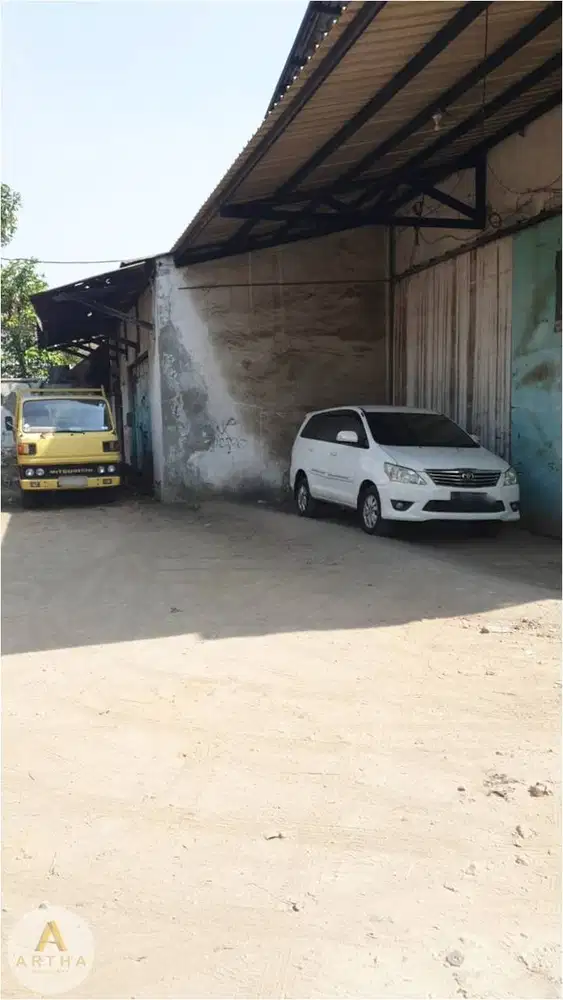Jual Murah Gudang Luas Strategis di Melong Cijerah Masih Aktif