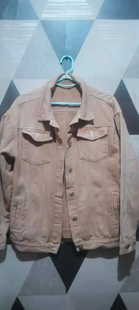JAKET JEANS WARNA CREAM