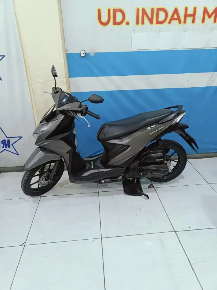 Plat W HONDA BEAT DELUXE ESP CBS ISS EXCLSV FI ECO 2023 bisa kredit