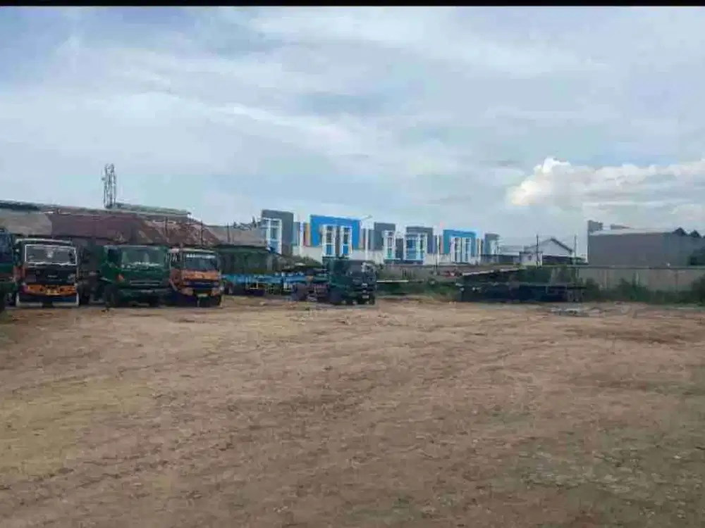 Dijual TANAH di Cakung Jakarta Timur, luas 1,3 Ha , ukuran 54 m× 258m.
