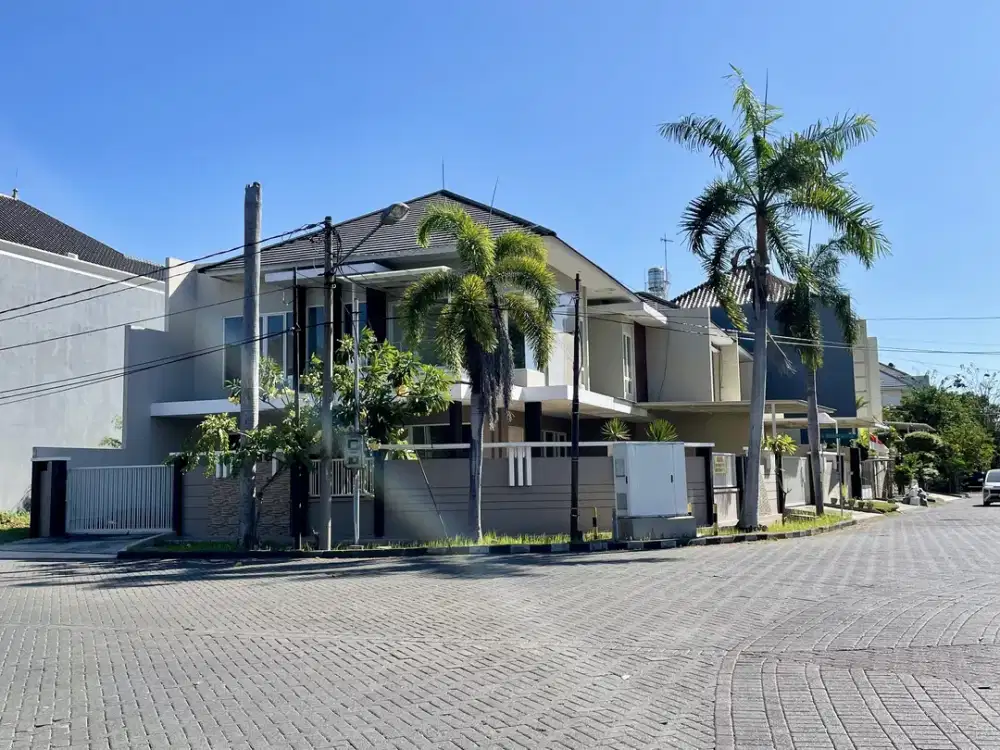 Araya2 jual rumah hook new minimalis siap huni strategis di jalan raya Boulevard surabaya timur