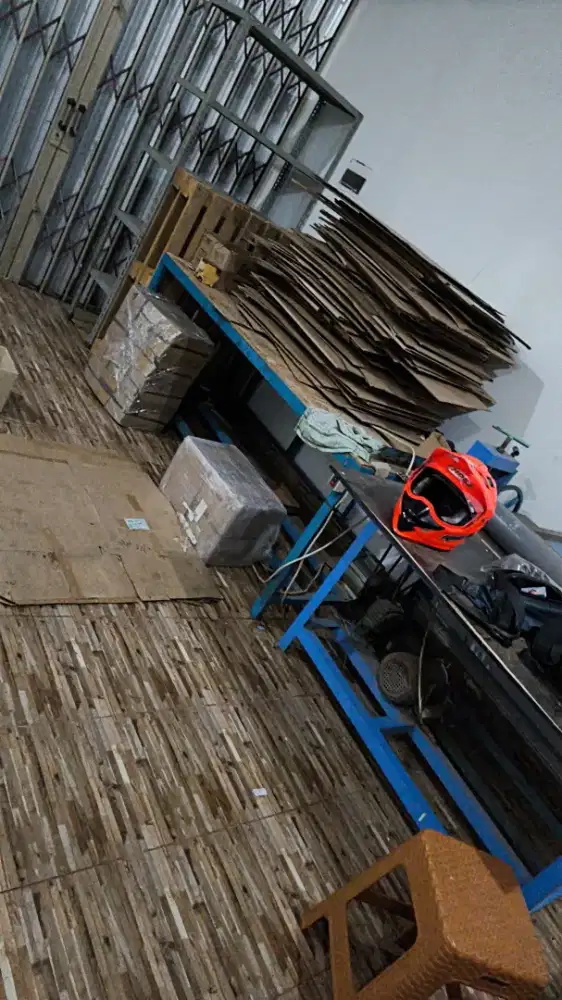 Lowongan PRIA untuk produksi kardus diecut Operator mesin pond