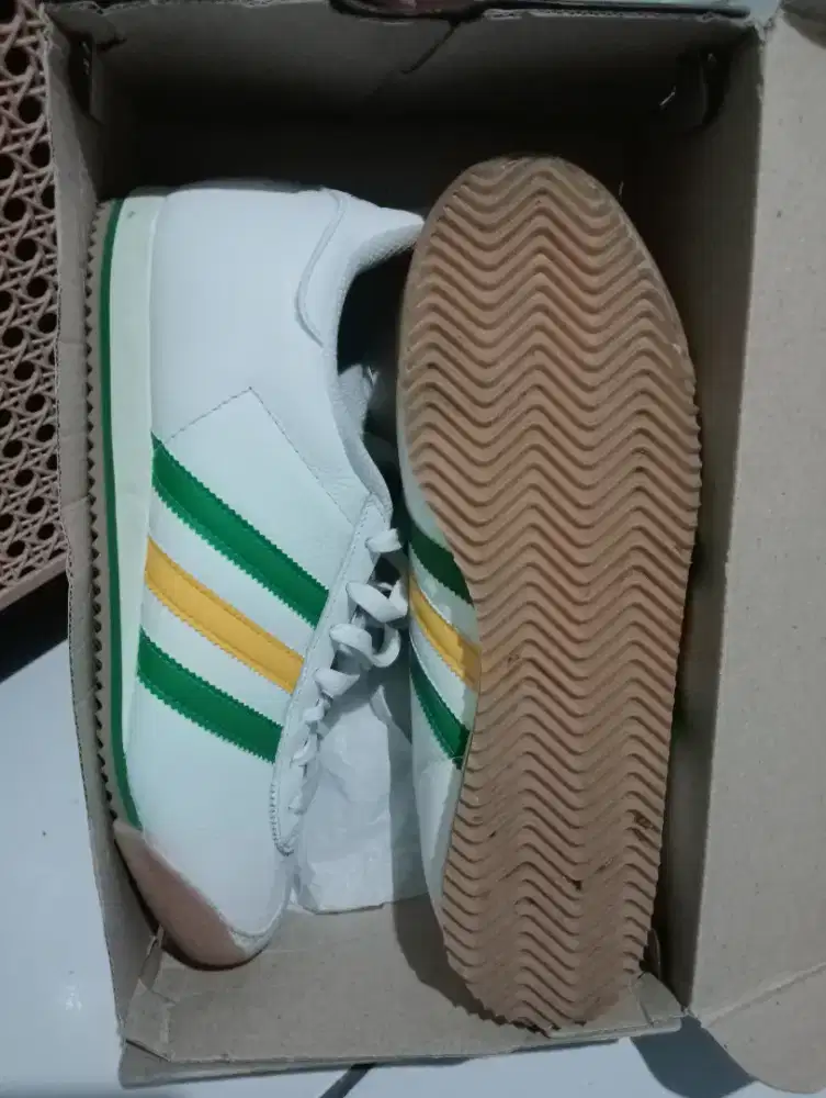 Adidas K 74 Original sz 43 Fulkulit kondisi sangat baik