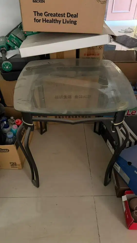 meja dekor kaca