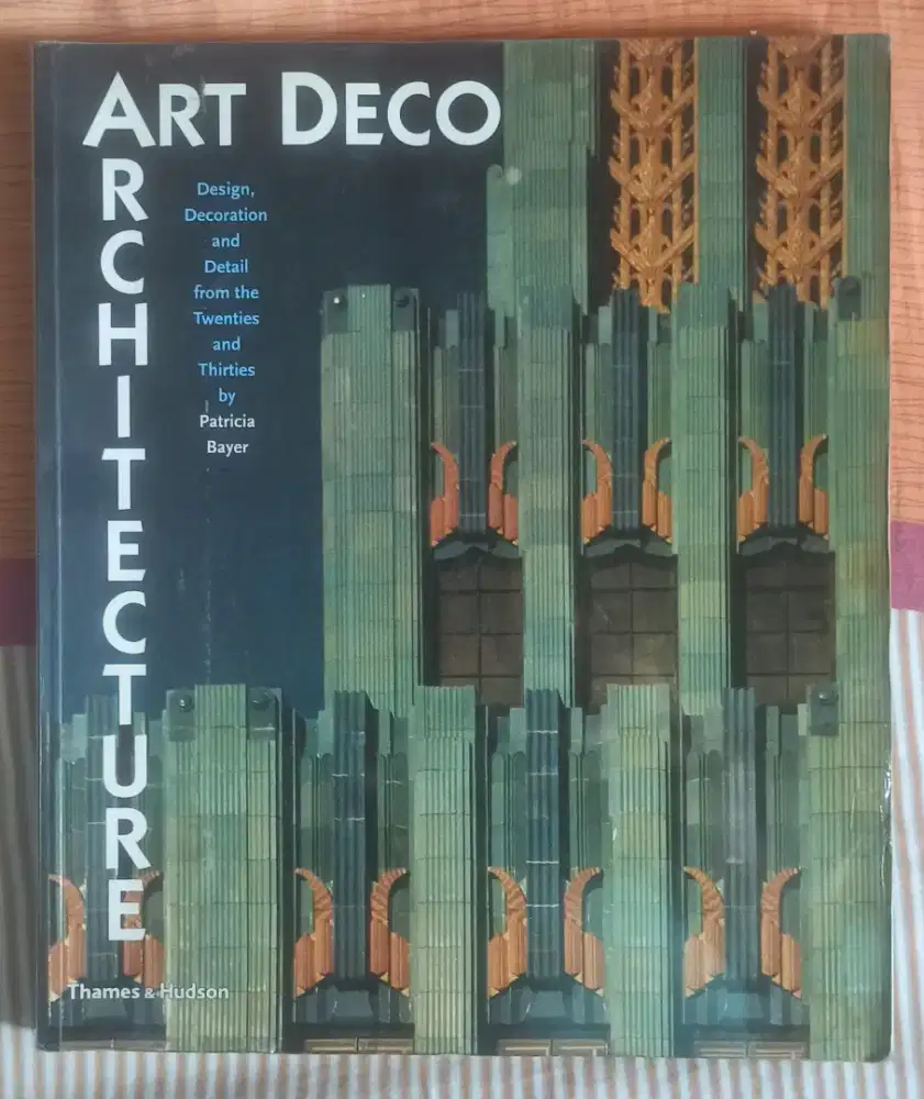 Buku Arsitektur Art Deco