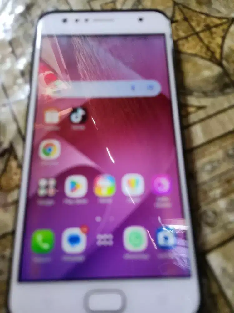 Asus zenfone 4 selfie