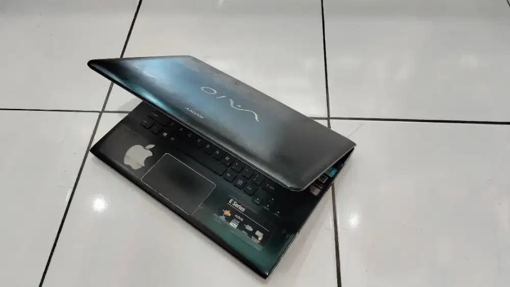 Jual Laptop Sony Vaio SVE14126CVB Hitam