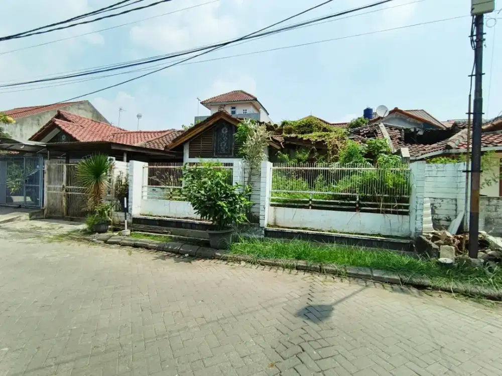 Dijual Rumah Hitung Tanah di Harapan Indah Bekasi