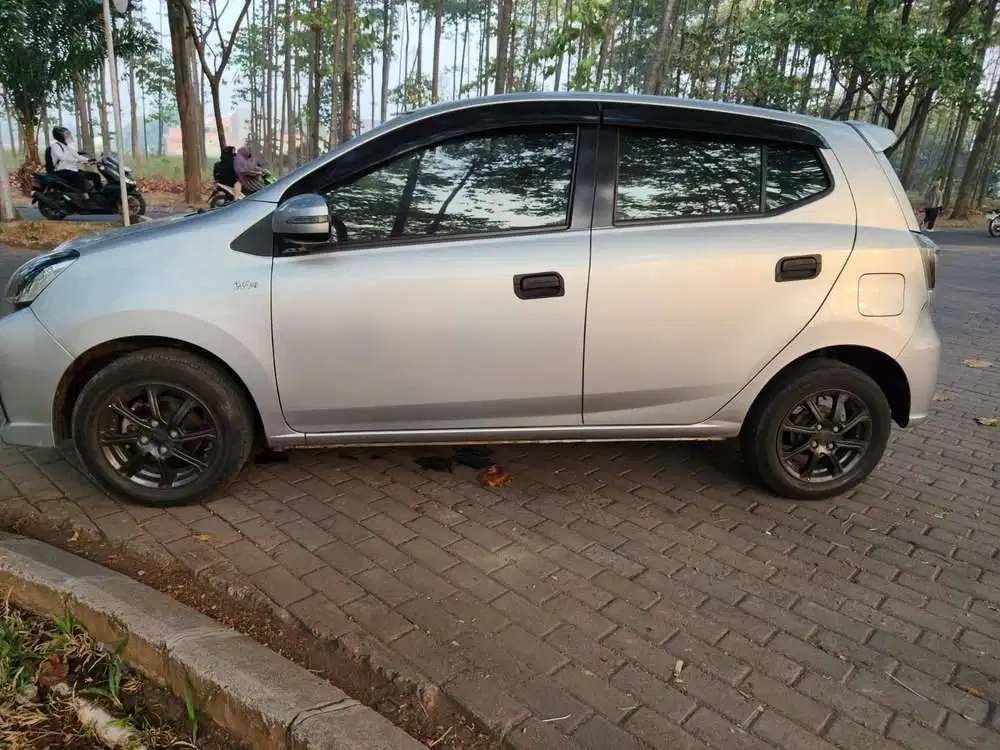Daihatsu Ayla X 1.2 MT 2021 – KM Rendah, Kunci 2