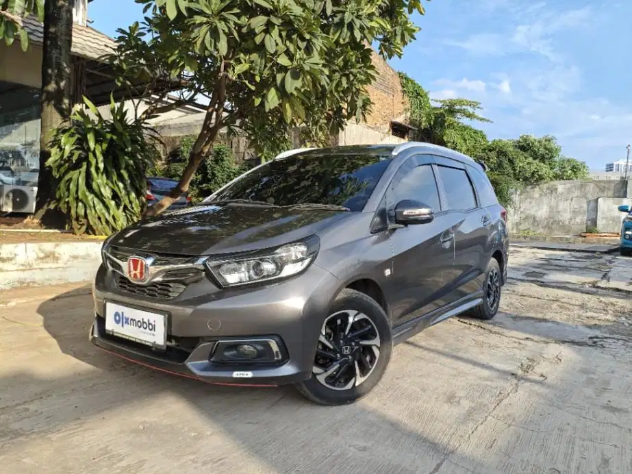 DP MURAH Honda Mobilio 1.5 S Bensin-MT 2020 Abu-Abu CAIOD