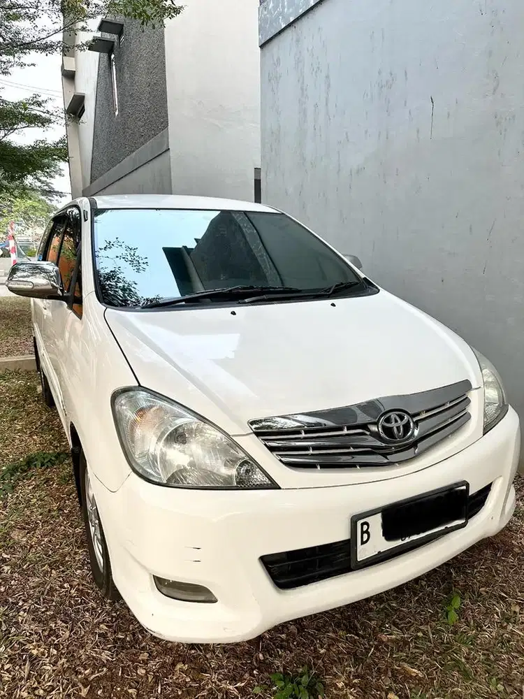 TOYOTA KIJANG INNOVA 2.5 G DIESEL AT 2010