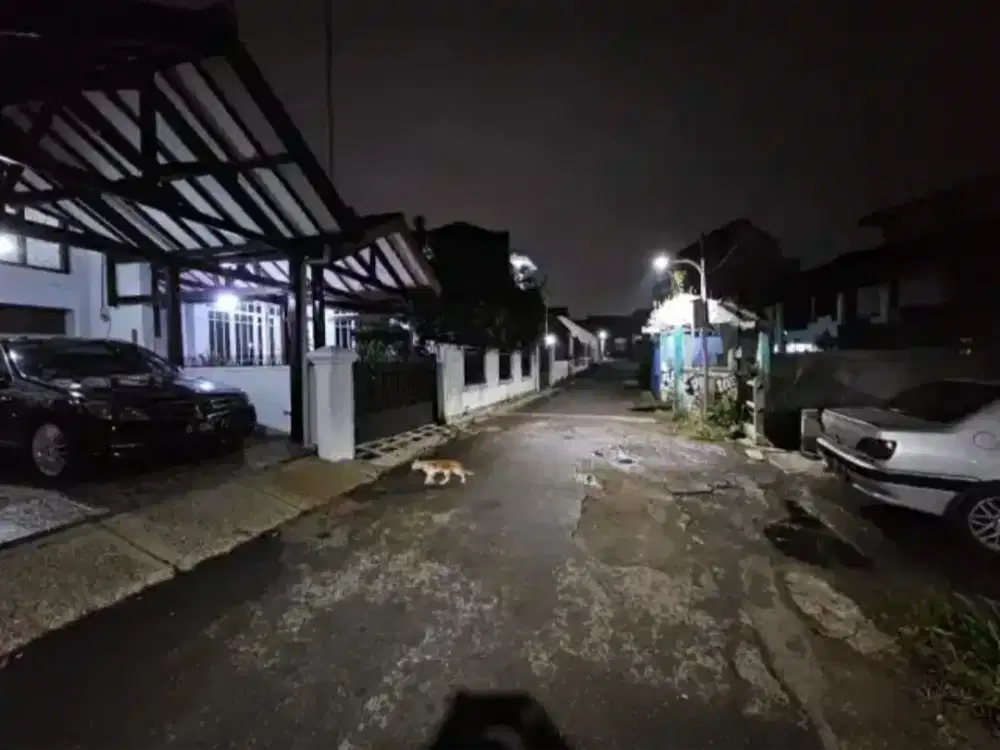DI Jual cepat Rumah di pusat kota dengan Luas 260, cocok untuk kostan, Area Supratman