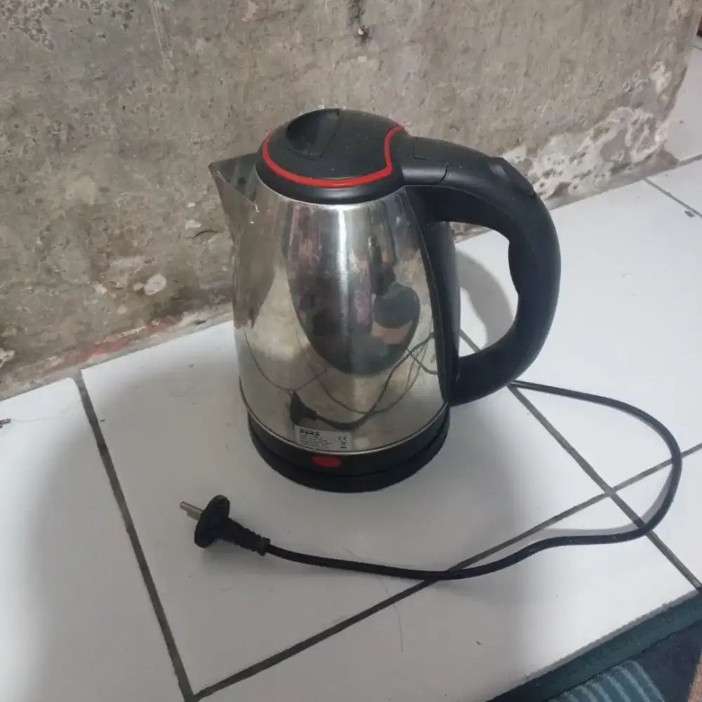 Teko Listrik Kapasitas 2 Liter