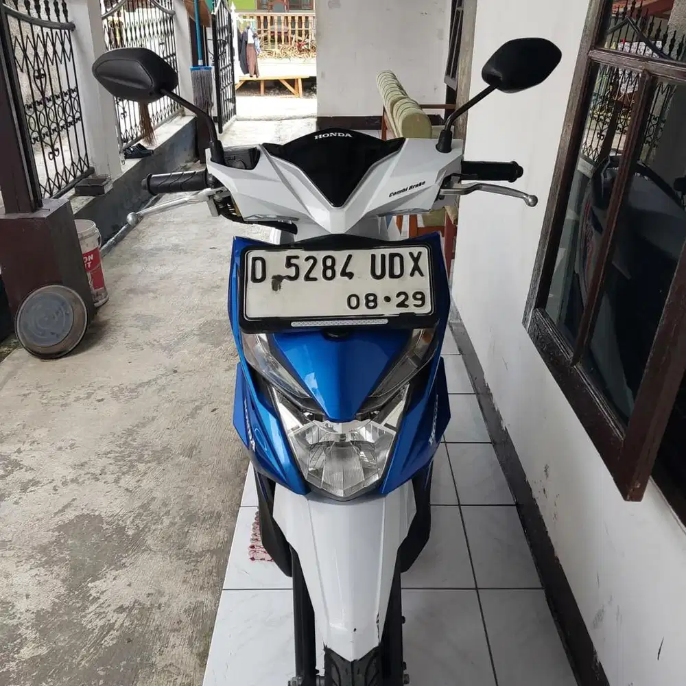 Honda beat Istimewa