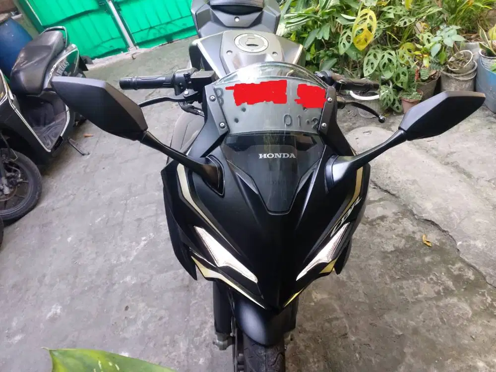 DIJUAL HONDA CBR 150R TAHUN 2023 – KONDISI GRESS