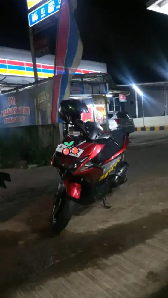 Aerox 155cc Jual aja boss klw ada jodoh nya di sini minat DM aja