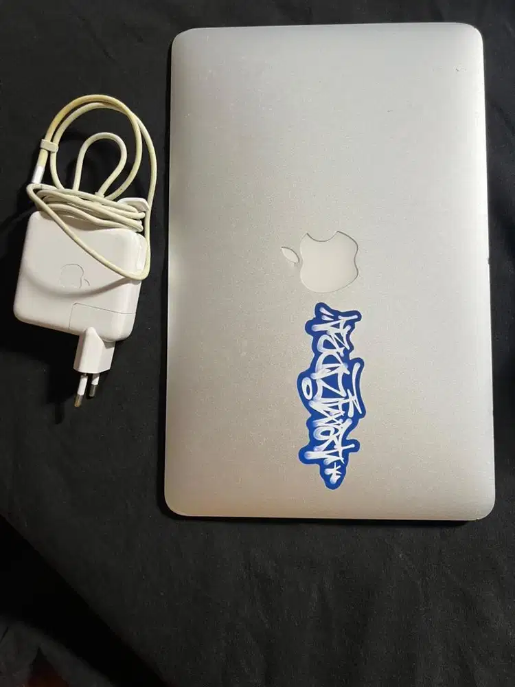 MACBOOK AIR 2014