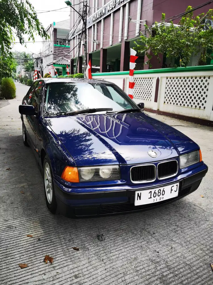 BMW 320i E36 manual
