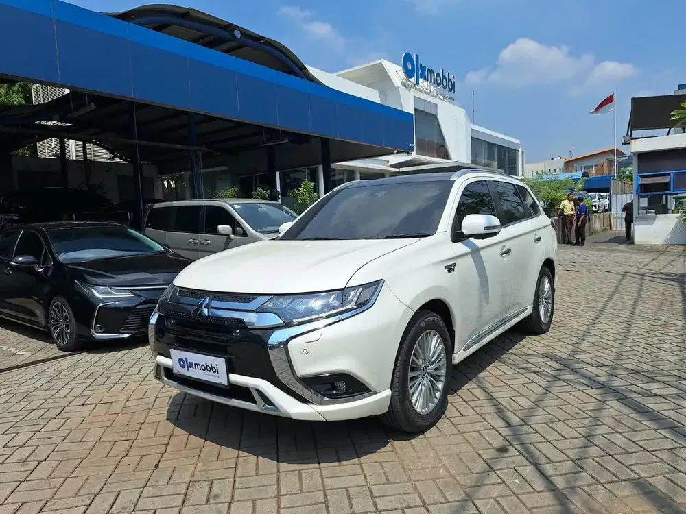 [BUNGA 0%] Mitsubishi Outlander PHEV 2019 SEE