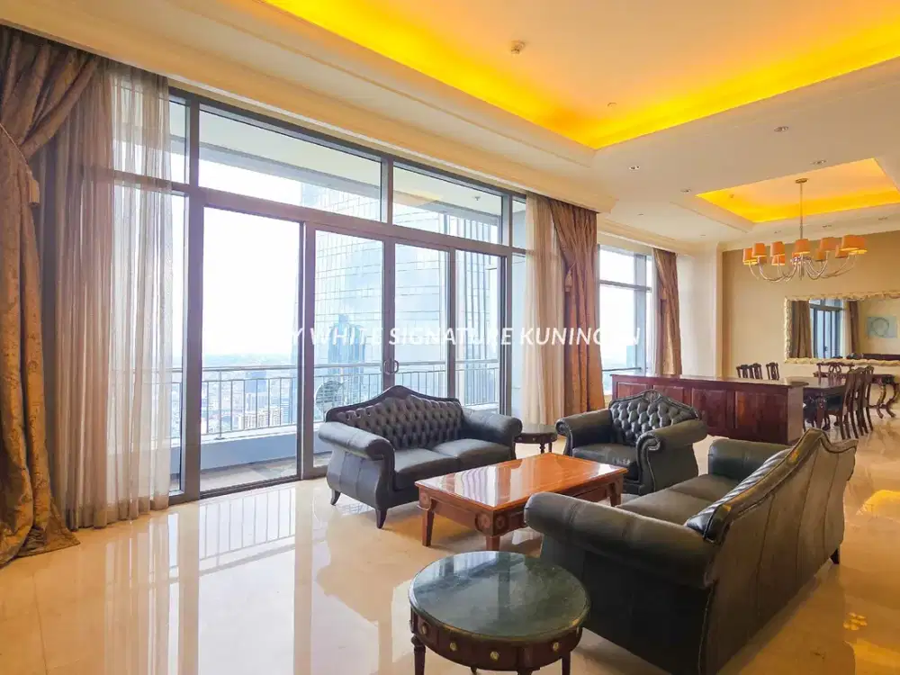 Apartemen Airlangga Ritz Carlton Mega Kuningan 4BR Semi Furnished