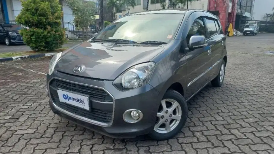 Garansi 1 Th - Daihatsu Ayla 1.0 X Bensin-MT 2015 Abu