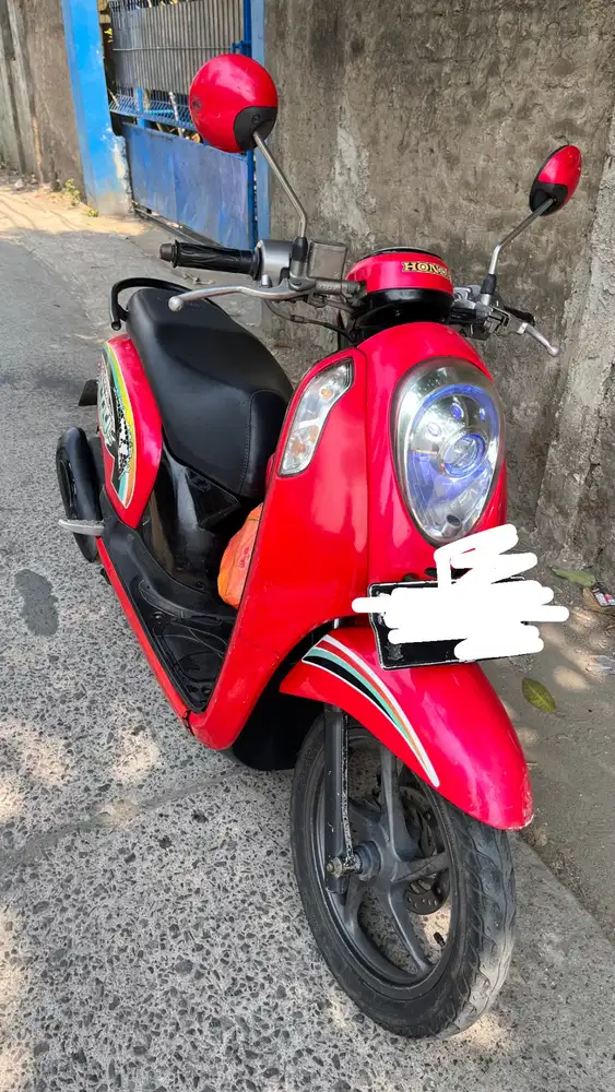Honda scoopy 2015