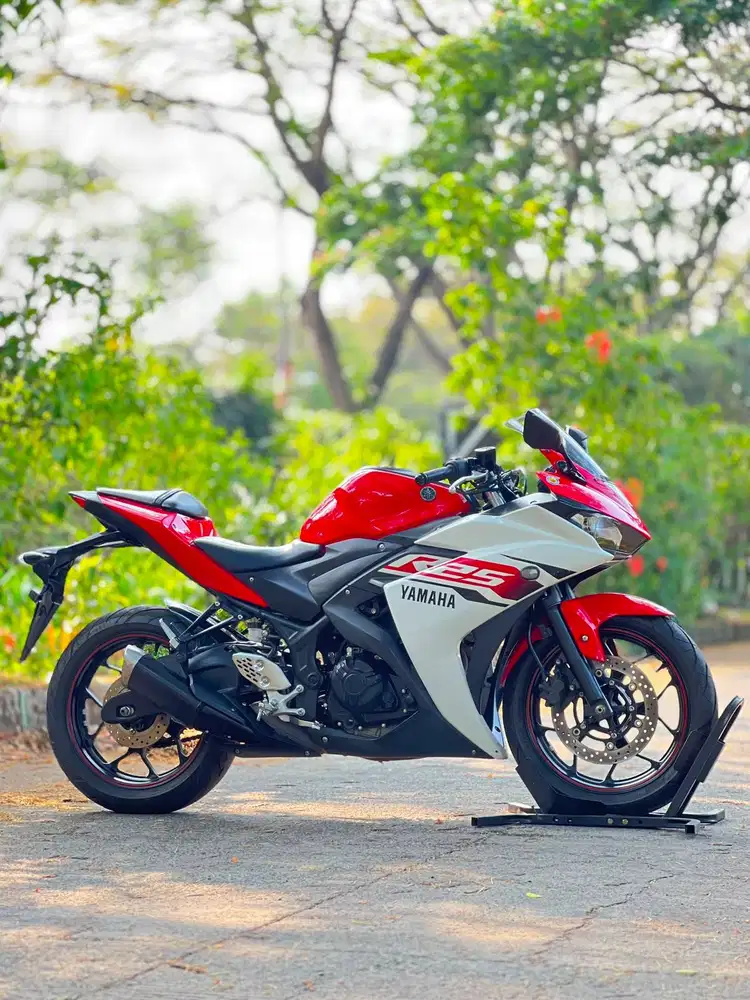 YAMAHA R25 OLD MERAH 2015 KM 16K PAJAK PANJANG SIAP GASPOL