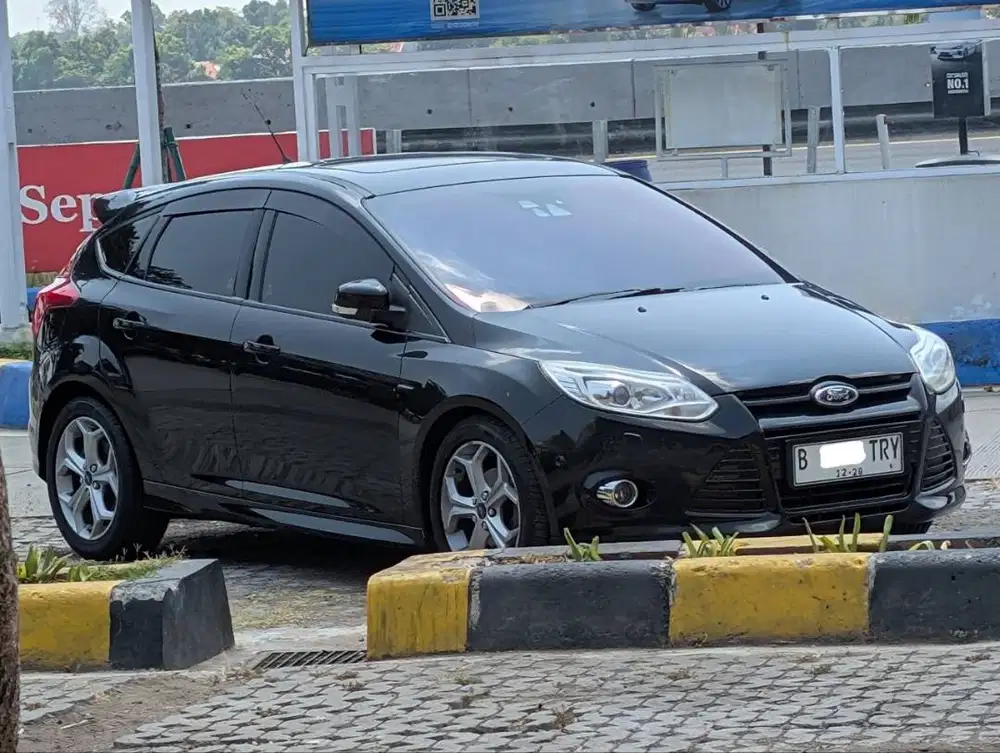 Ford Focus 2013 MK3 2.0L AT Sport
