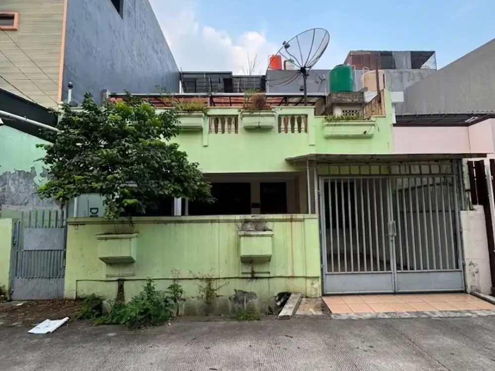 ANA RUMAH UK 9X15M DI KOMPLEK KAVLING POLRI JELAMBAR
