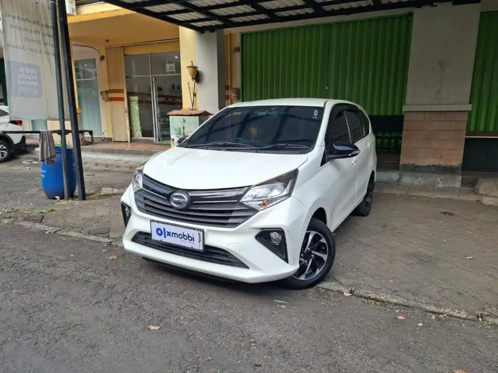 Like New - Daihatsu Sigra 1.2 R Bensin MT 2023 Putih