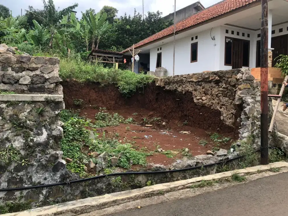 Dijual murah Tanah samping jln desa di cileunyi kulon