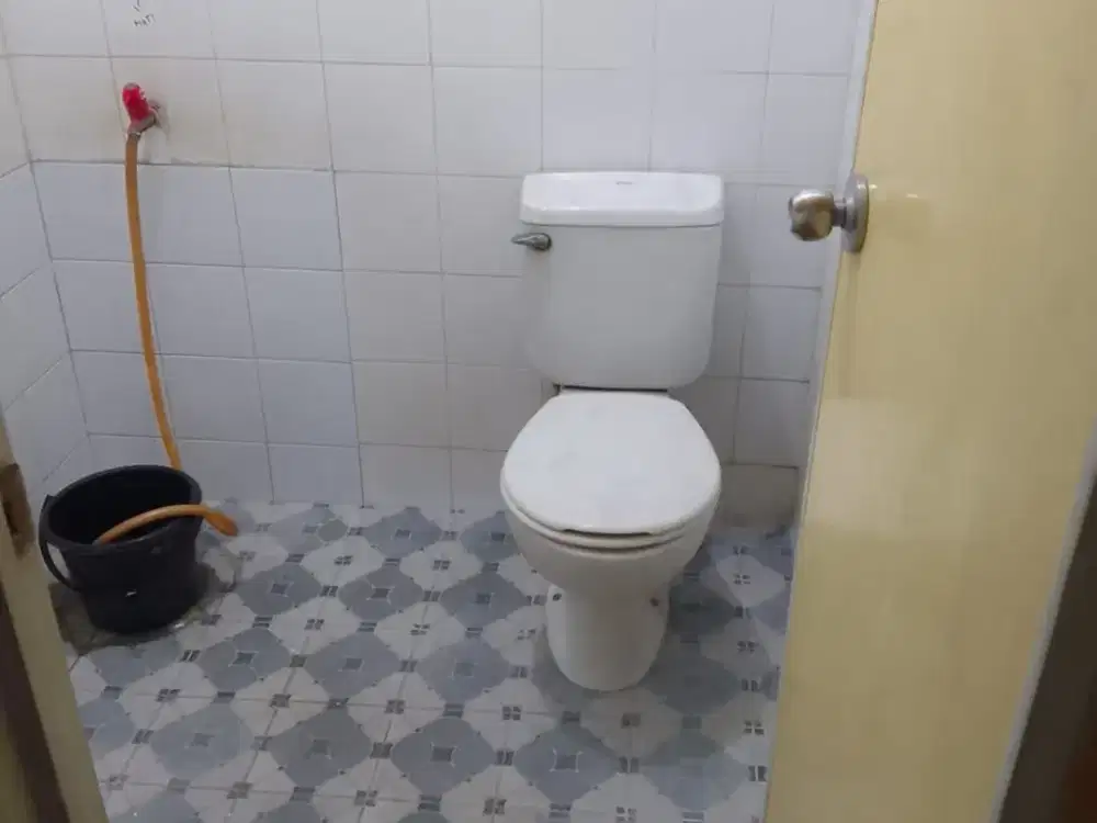 Disewakan Ruko 3,5 Lantai di Bojong Indah Siap Pakai Luas 51 Meter