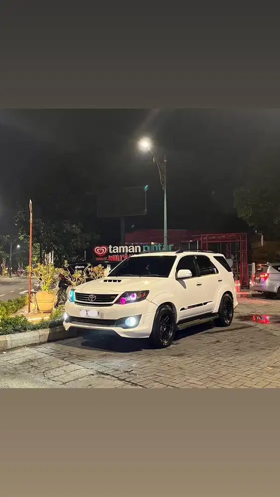 Fortuner VNT TRD AT 2014