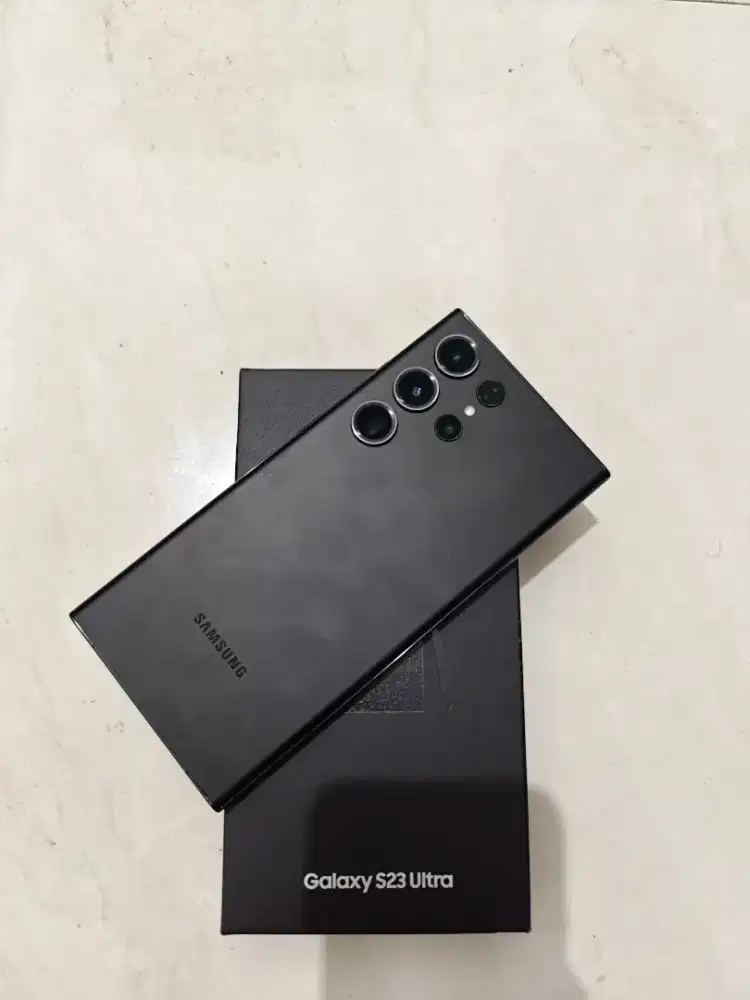 Samsung S23 Ultra 12/256 SEIN