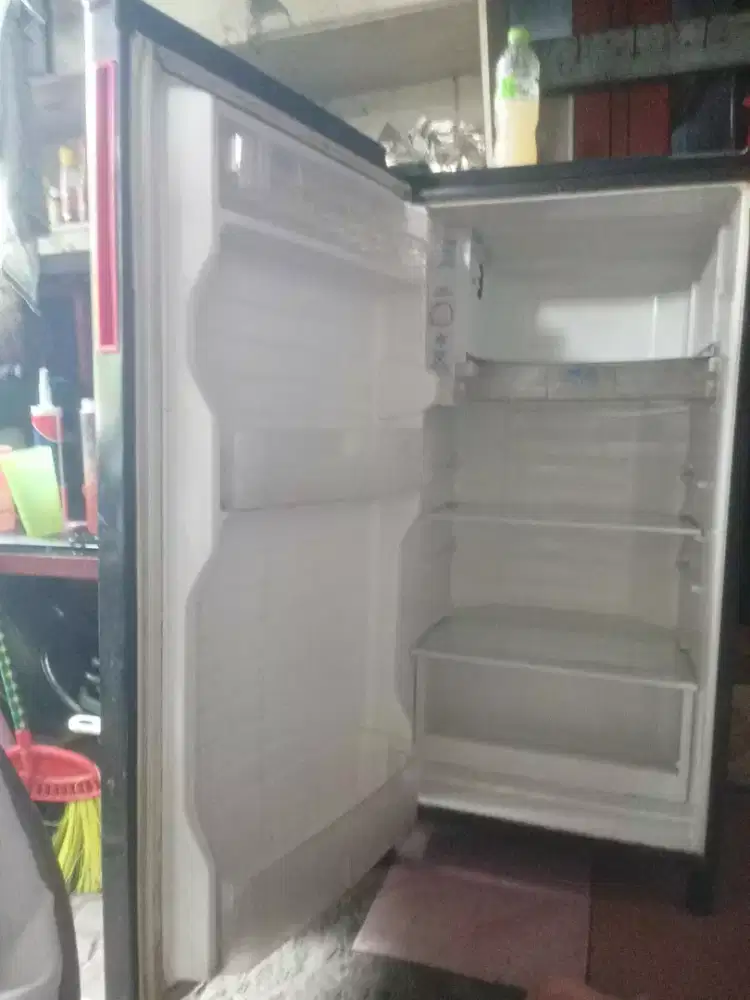 BARANG BEKAS SEPERTI BARU