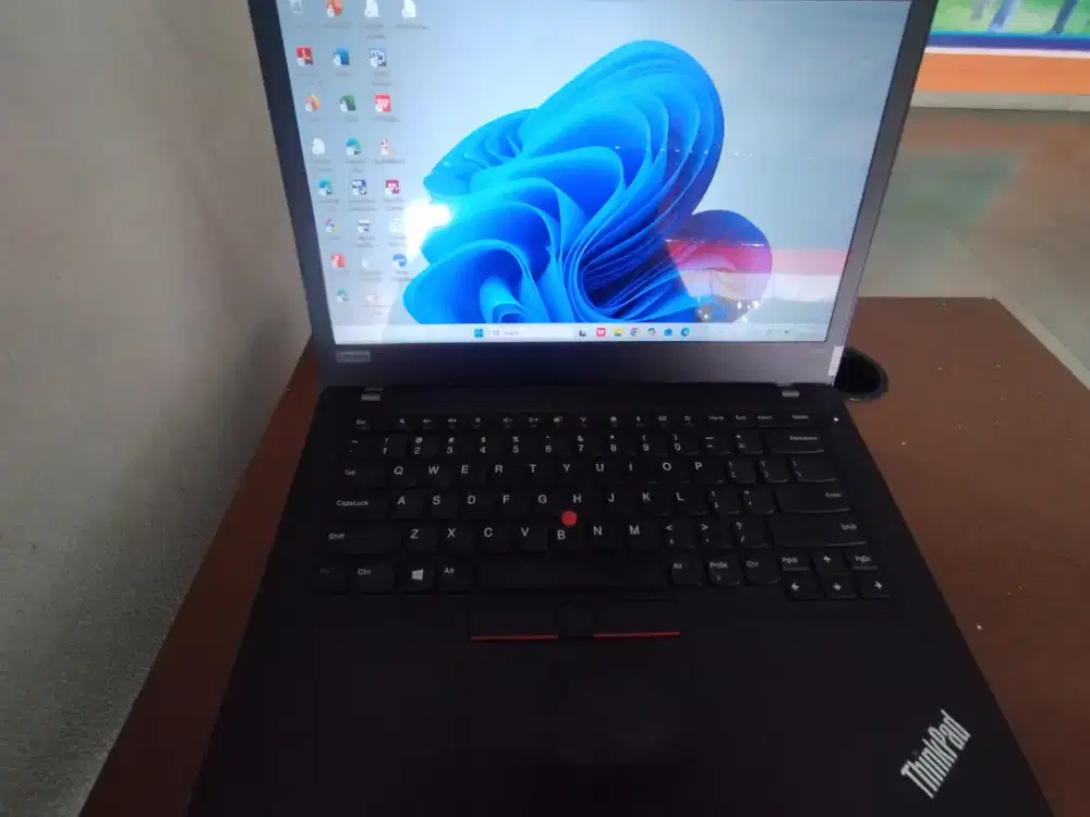 Laptop Lenovo ThinkPad T480 i5 Gen 8 Touchscreen 8/256