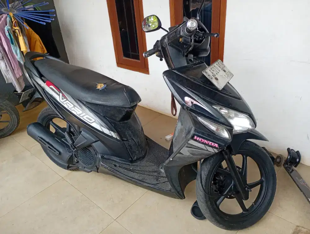 Vario karbu 2008. Surat lengkap