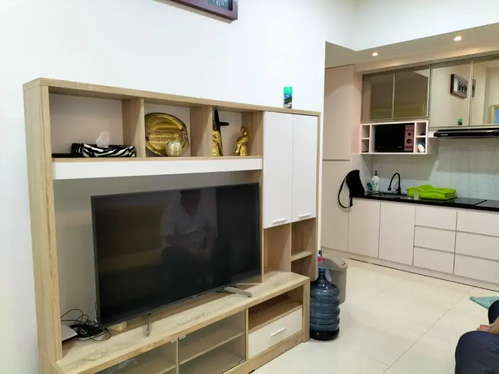 Dijual apartemen Benson 2 BR dijadikan 1 BR besar full furnish mewah 1m lantai 8 corner