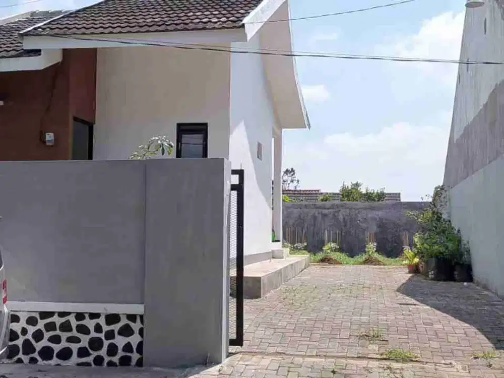 Rumah Palmerah Cemorokandang Malang