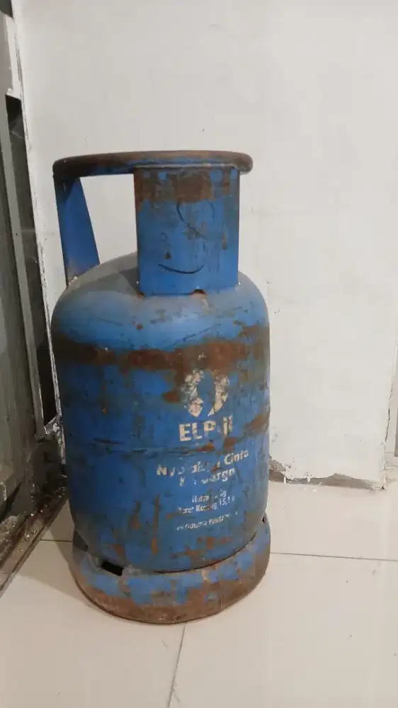 Gas elpiji 12kg isi ulang