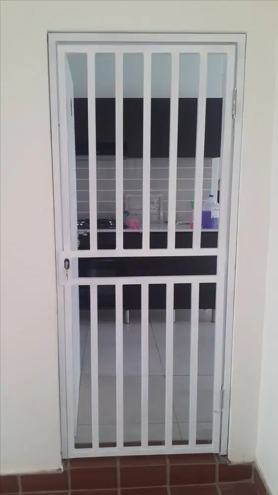 Pintu Teralis Geser Minimalis Custom Berkualitas