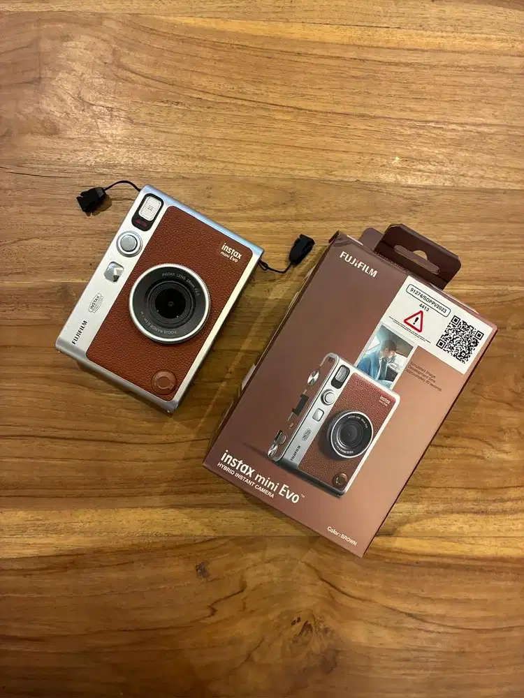 Kamera fujifilm instax mini evo hybrid brown